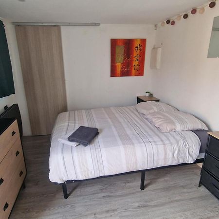 Studio Cerf, Quartier Marais, Terrasse Rez De Chausse, Jardin Accessible, Matelas Confortable Bourges Exterior photo